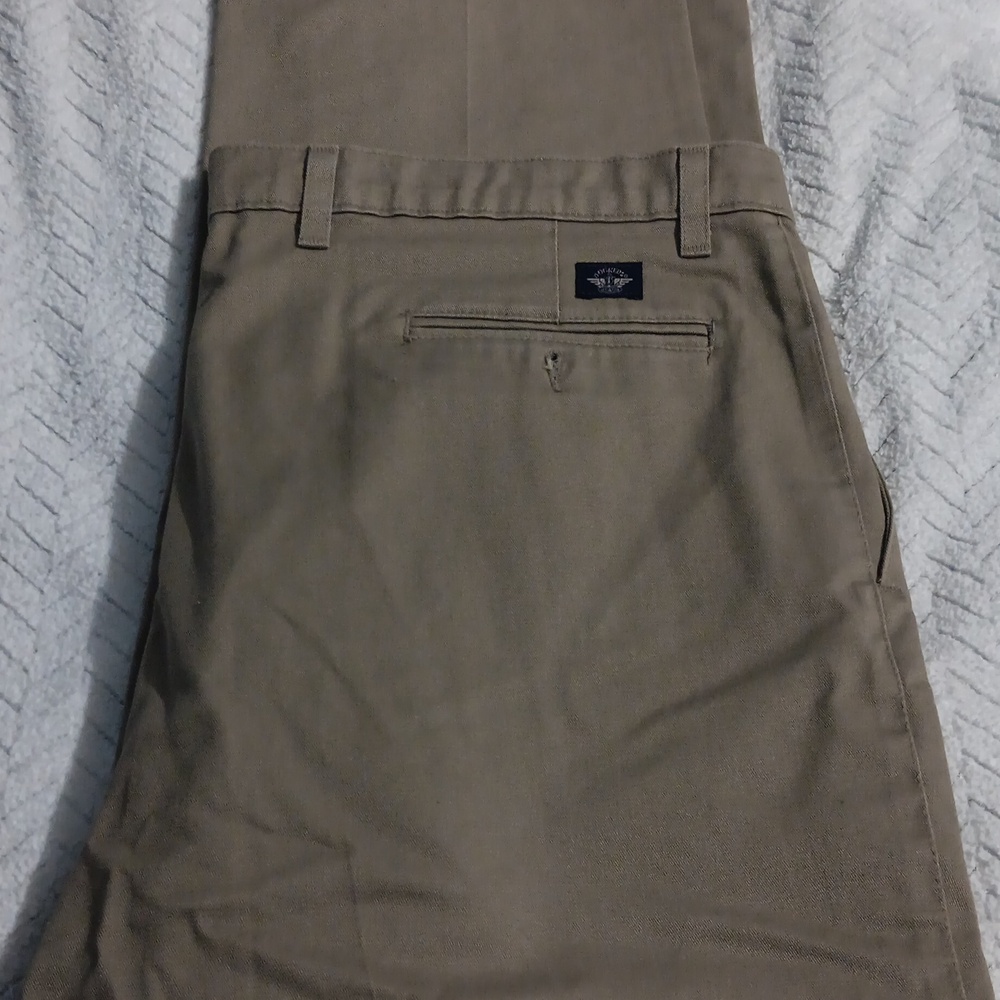 Dockers classic fit pleaded front slacks